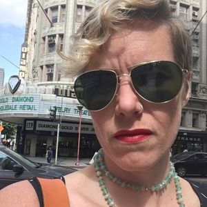 Meet your Posher, Ashley